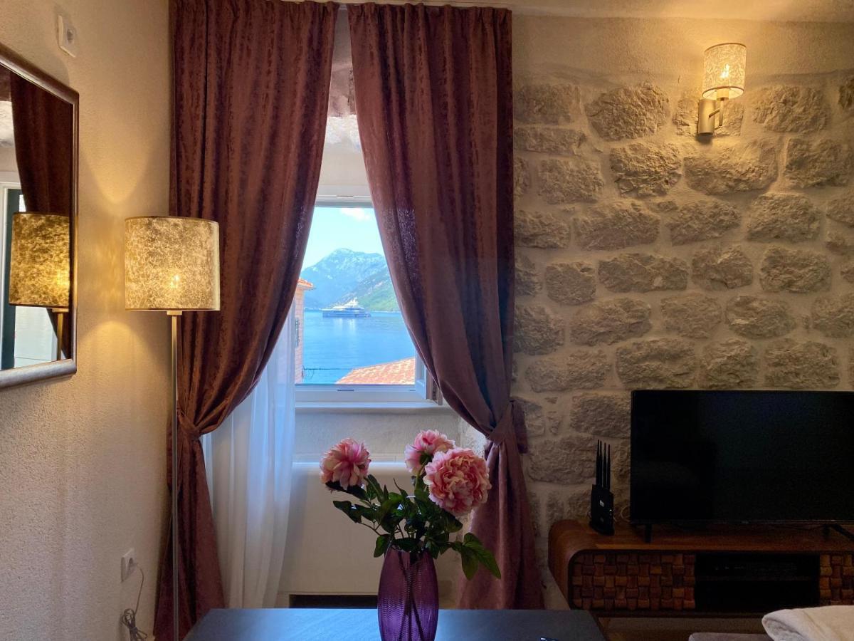 Apartment Caserma Kotor Eksteriør bilde