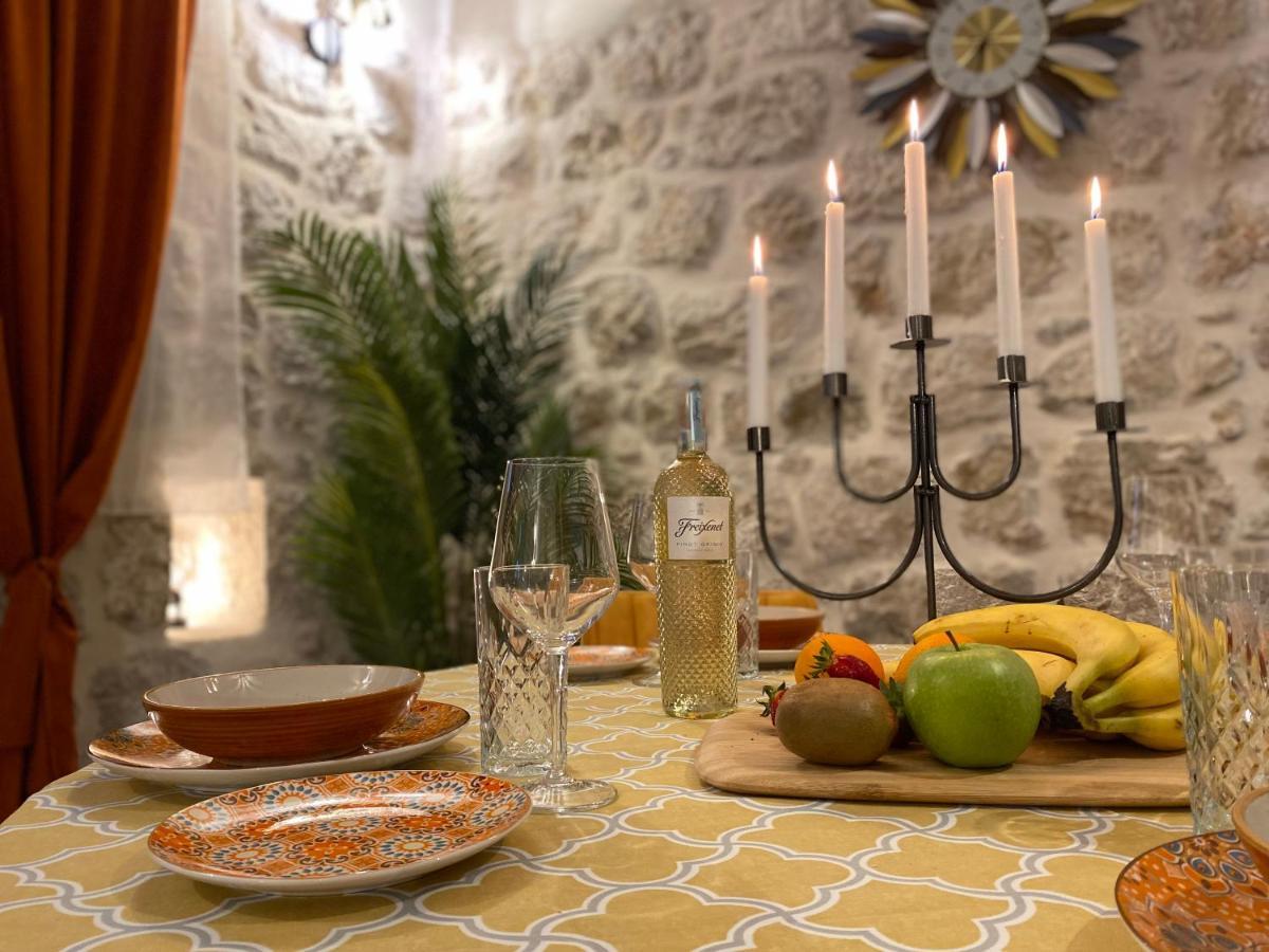Apartment Caserma Kotor Eksteriør bilde
