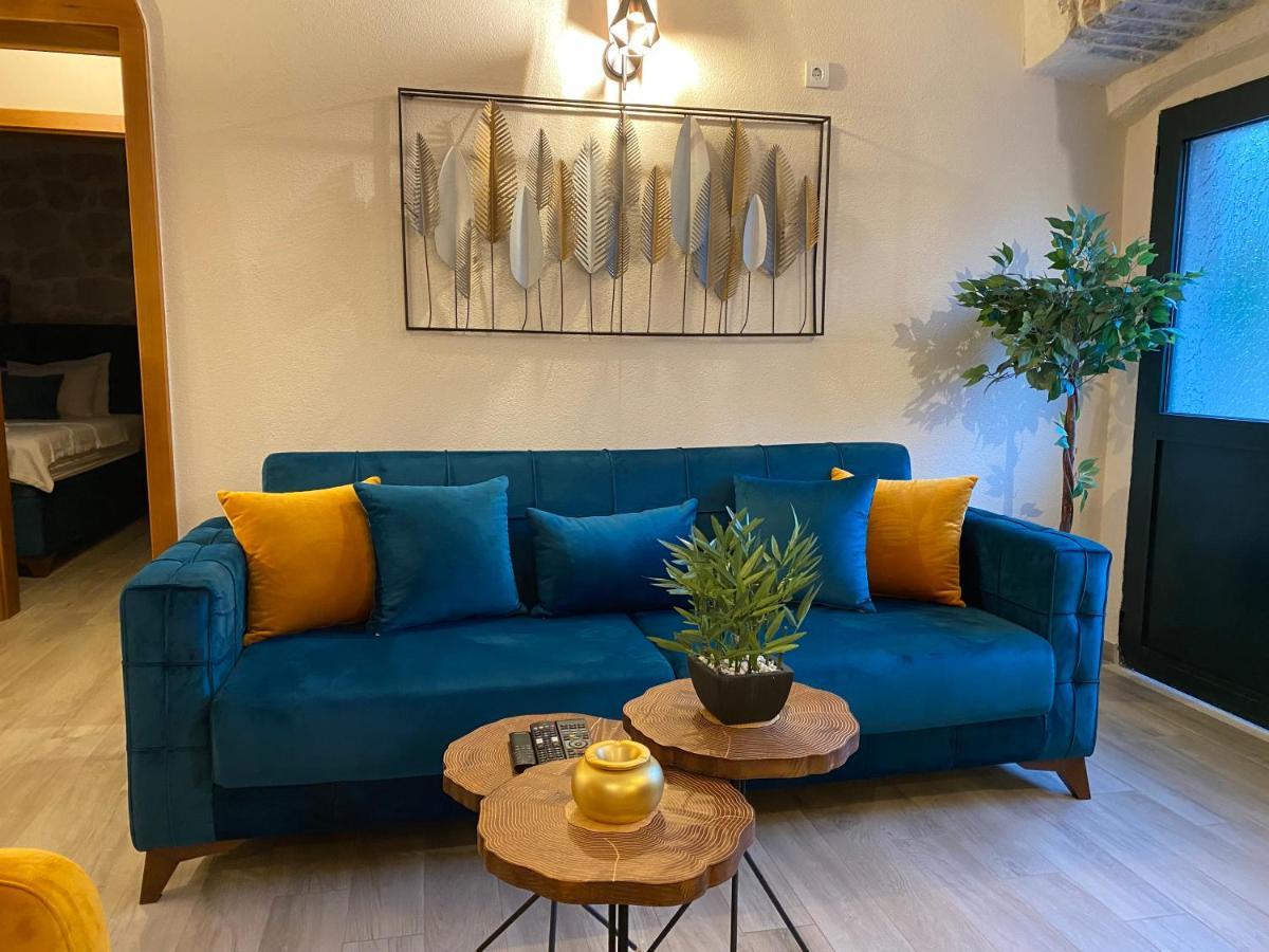 Apartment Caserma Kotor Eksteriør bilde
